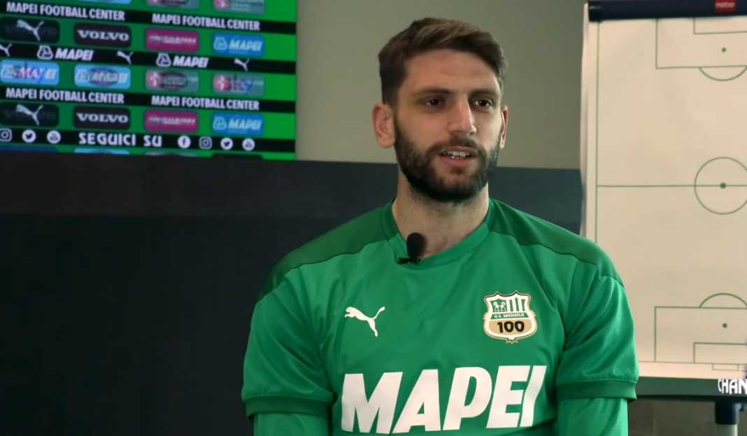 Juventus bakal ubah formasi demi Domenico Berardi Update Transfer Juventus 11/7 : Domenico Berardi, Denis Zakaria, Bence Dardai, Sergej Milinkovic-Savic