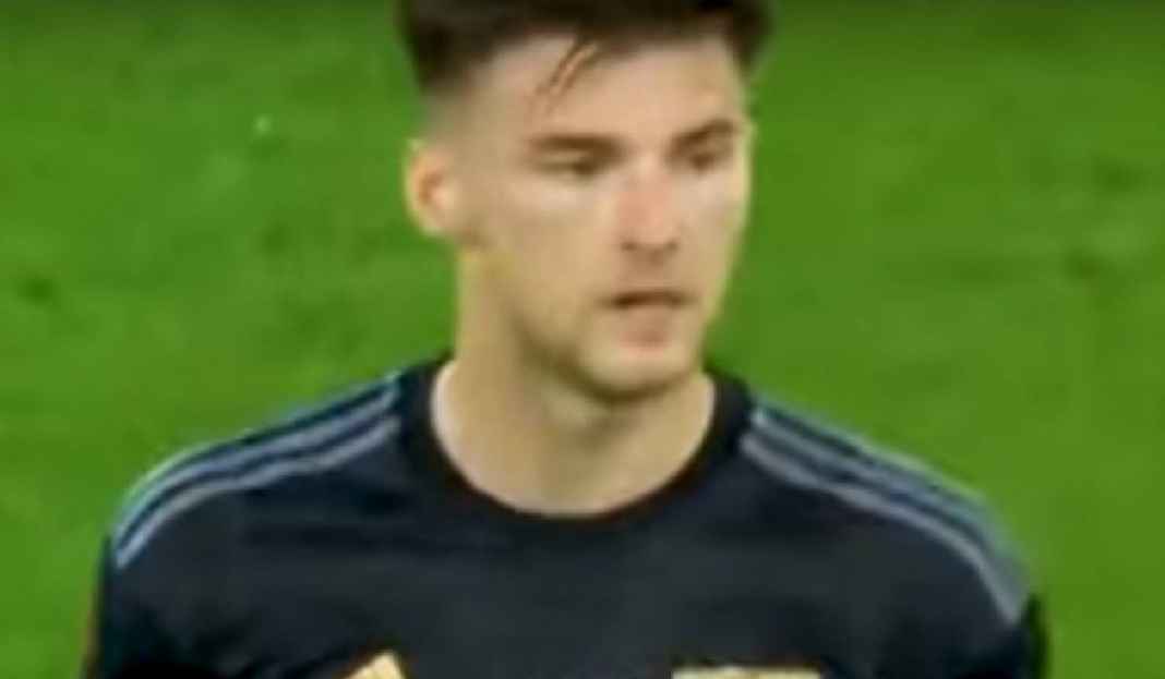 Kieran Tierney Tampil untuk Laga Arsenal di Liga Inggris Kieran Tierney Jadi Cabut dari Arsenal Nggak Nih?