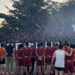 Latihan Persis Solo jelang Hadapi Arema FC disatroni suporter fanatik
