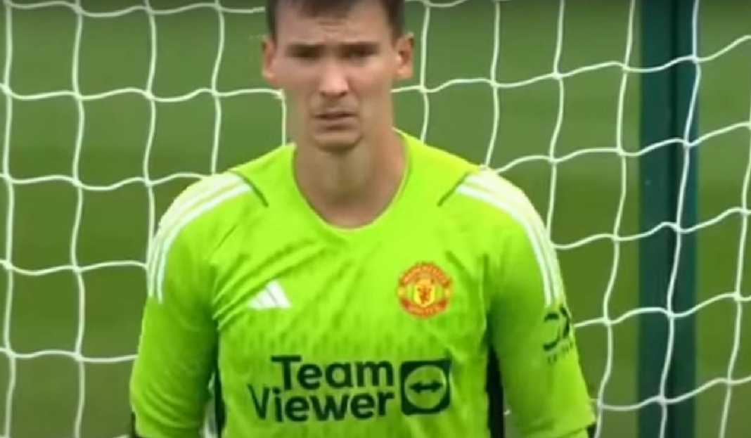 Matej Kovar Saat Kawal Gawang Manchester United vs Lyon di laga Persahabatan 2023 Reaksi Matej Kovar Usai Tampil 90 Menit untuk Manchester United Kontra Lyon