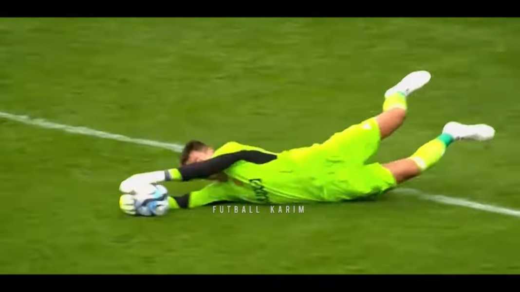 Matej Kovar, kiper Manchester United Bikin Pusing Erik ten Hag! Tiga Pemain Manchester United Siap Tembus Skuad Utama