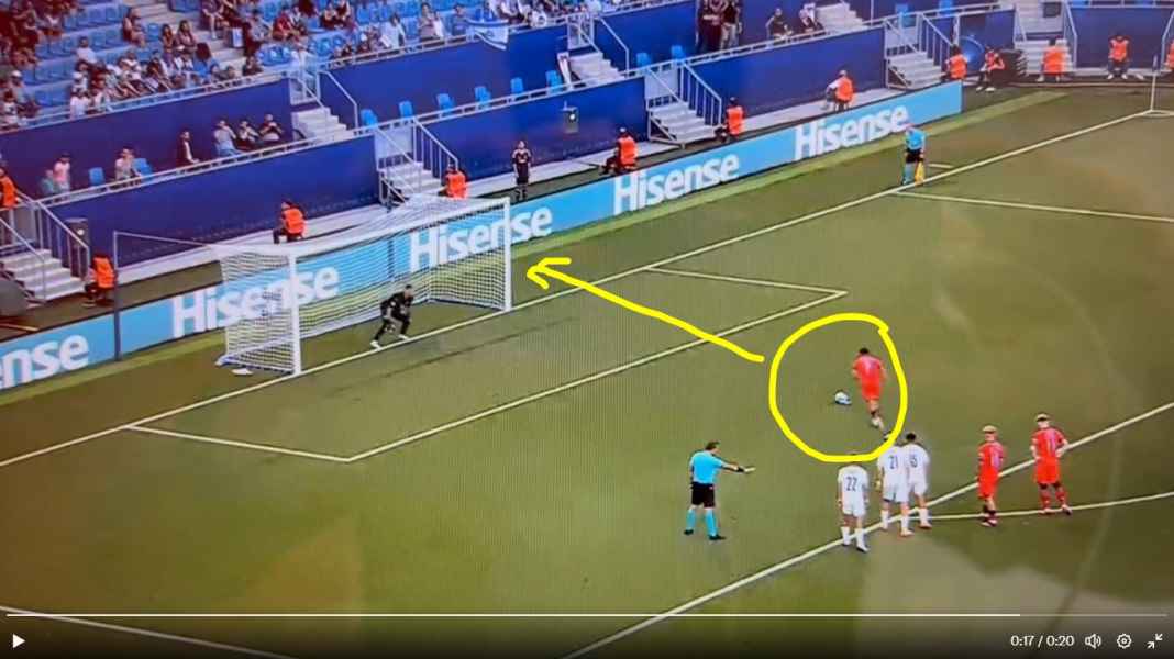 Momen ketika Morgan Gibbs-White gagal penalti Gawang Israel di Euro U21 Seperti Ada yang Jagain! Tiga Penalti, Tiga Kali Gagal Tembus!