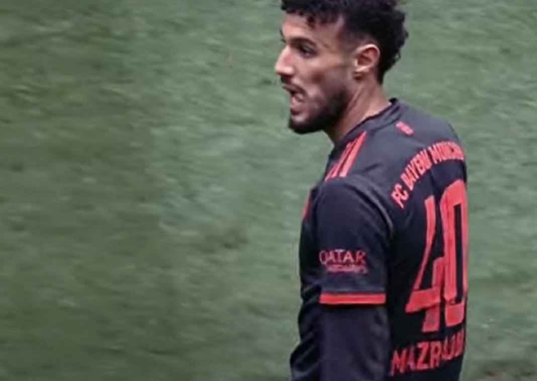 Noussair Mazraoui batal pindah ke Juventus Noussair Mazraoui batal pindah ke Juventus