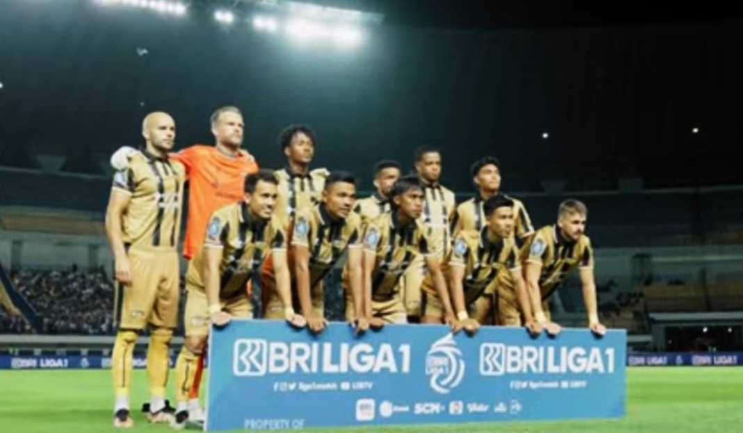 Pemain Dewa United Sesi Foto Jelang Lawan Persib Bandung di Liga 1 2023-24 Prediksi Dewa United vs Persik Kediri di Liga 1