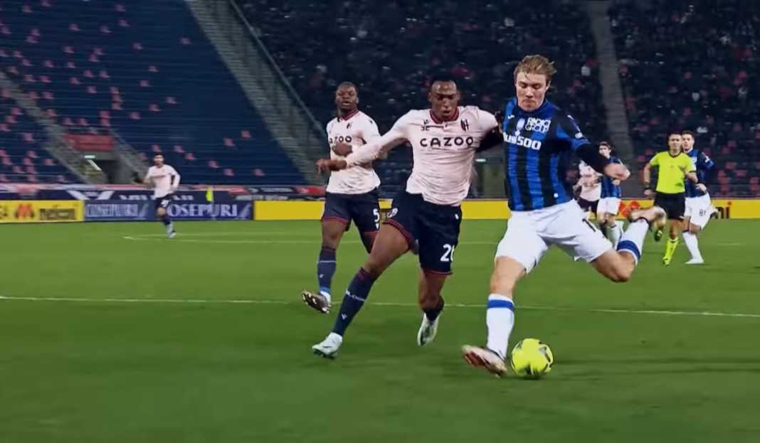Rasmus Hojlund target Manchester United untuk striker baru Lima Alasan Mengapa Manchester United Sangat Mendambakan Rasmus Hojlund