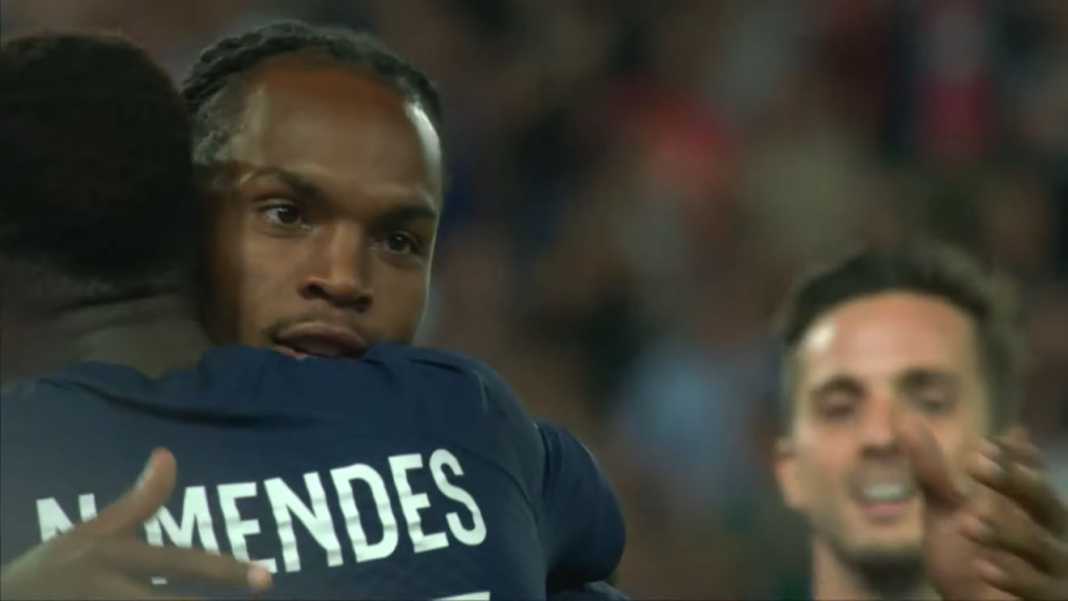 Renato Sanches usai mencetak gol Lini tengah Belum Beres, AS Roma Siap Angkut Renato Sanches