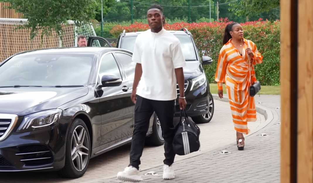 Romeo Lavia saat berada di Southampton Update Transfer Chelsea 26/7 : Romeo Lavia, Romelu Lukaku, Moises Caicedo