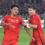 Ryo Matsumura usai mencetak gol ke gawang Persebaya