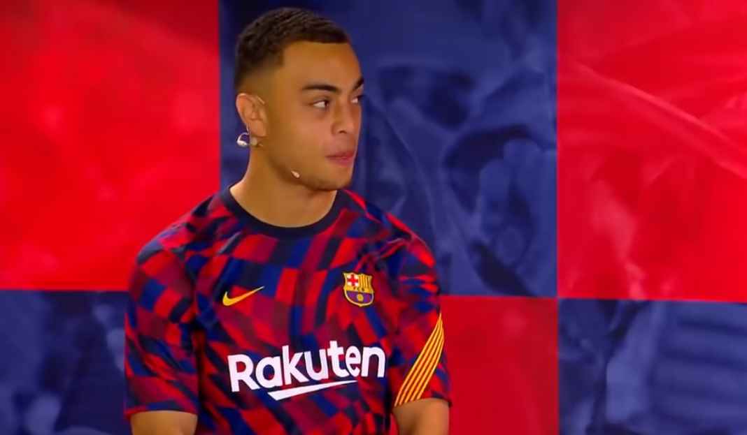 Sergino Dest ditawarkan ke Manchester United Butuh Uang, Barcelona Tawarkan Potong Harga Untuk Bek 22 Tahun ke Manchester United