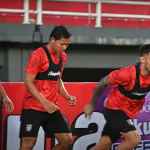 Stefano Lilipaly dan Adam Alis dalam latihan jelang Borneo FC menjamu Bali United