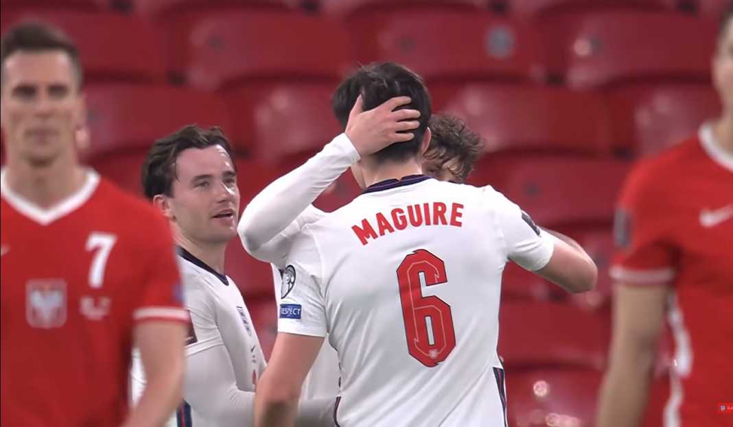 Tottenham disarankan kontrak Harry Maguire Tottenham Hotspur Didesak Kontrak Mantan Kapten Setan Merah Berusia 30 Tahun Ini