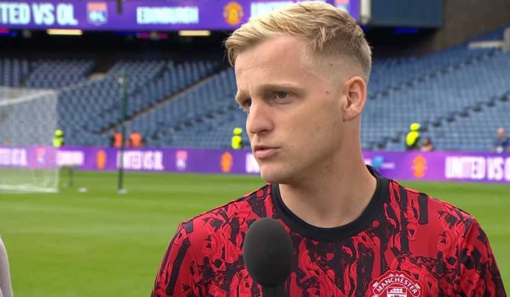 Percuma Cetak Gol, Donny van de Beek Bakal Cabut dari Manchester United