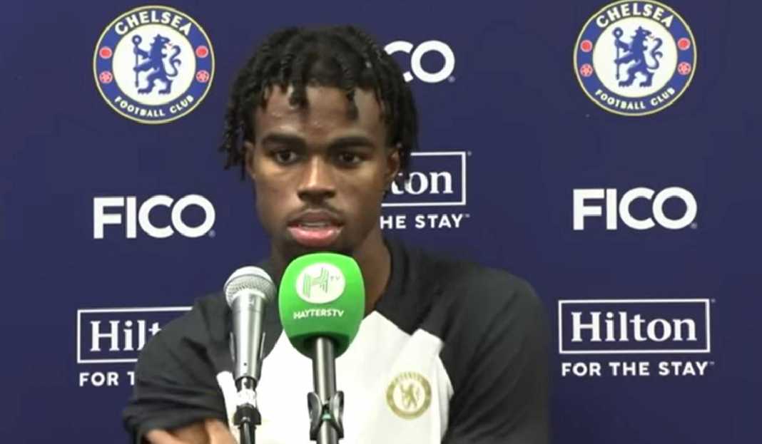 Carney Chukwuemeka Sedang Konferensi Pers Chelsea Dapat Kabar Buruk dari Cedera Carney Chukwuemeka