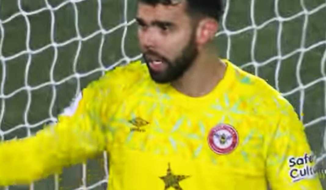 David Raya Tampil untuk Laga Brentford Duh, Arsenal Bisa Kacau Gegara David Raya