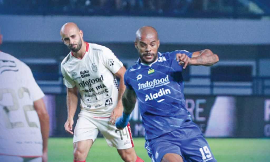 David da Silva dan Mohammed Rashid di laga Persib Bandung vs Bali United