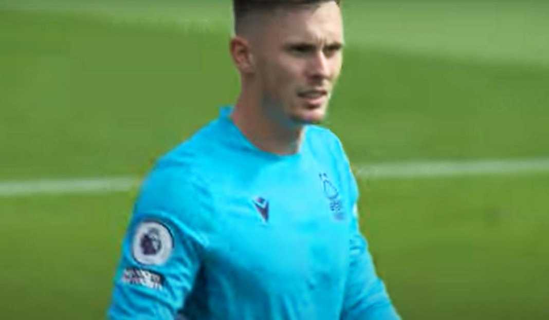 Dean Henderson Saat Dipinjamkan ke Nottingham Forest Penderitaan di Manchester United Berakhir, Dean Henderson Gabung Klub London Selatan
