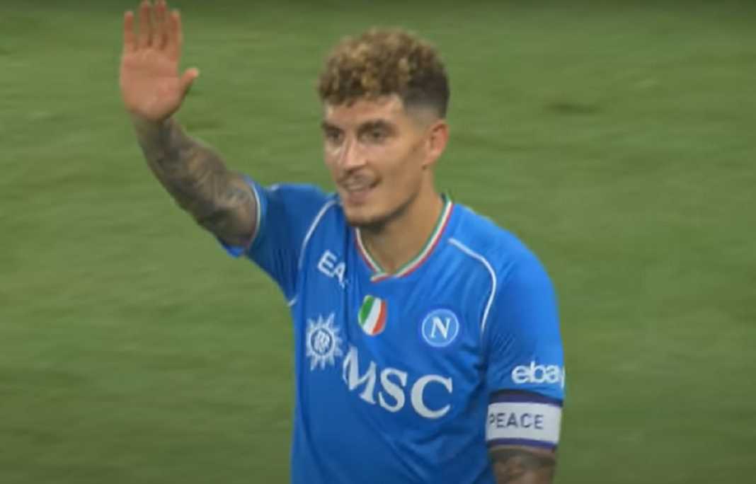 Giovanni Di Lorenzo Usai Mencetak Gol untuk Napoli ke Gawang Sassuolo Giovanni Di Lorenzo Usai Mencetak Gol untuk Napoli ke Gawang Sassuolo