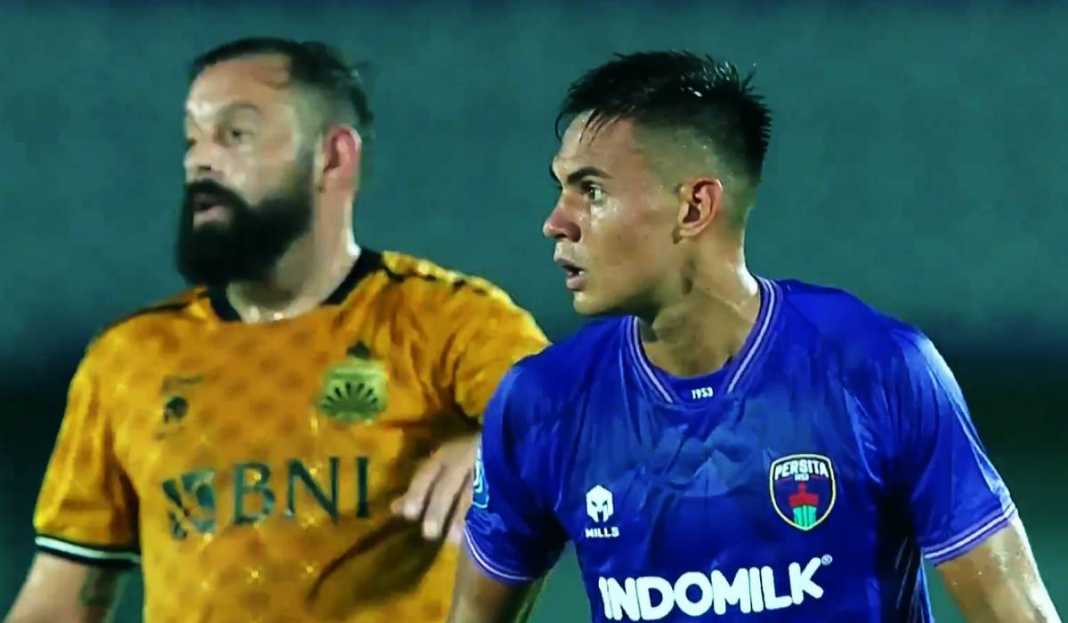 Hasil Liga 1 Persita vs Bhayangkara FC, Duel Christian Rontini dengan Matias Mier Hasil Persita Tangerang vs Bhayangkara FC di Liga 1: Matias Mier Berikan Kemenangan Pertama untuk The Guardian