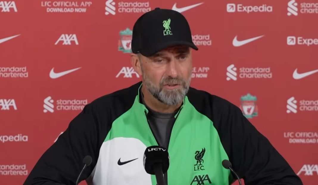 Jurgen Klopp berbicara di konferensi pers Liverpool Jurgen Klopp Perkirakan Laga Tandang Kontra Newcastle Bakal Sulit Bagi The Reds