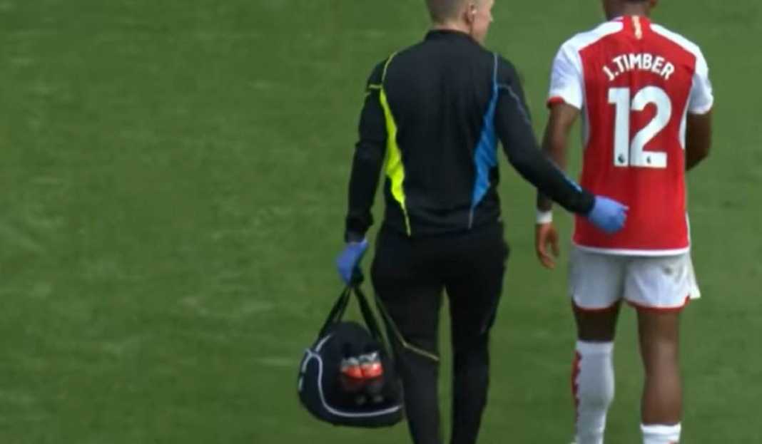 Jurrien Timber Cedera Kontra Nottingham Forest Rencana Arsenal Usai Jurrien Timber Cedera ACL
