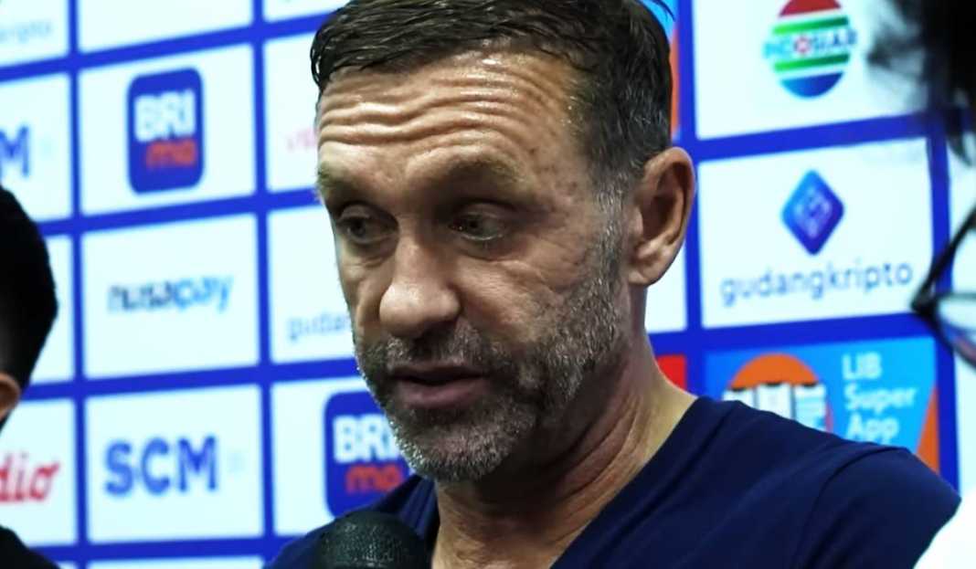 Konferensi Pers Thomas Doll Lawan Dewa United Thomas Doll Ungkap Mengapa Persija Jakarta Jadi Melempem di Liga 1