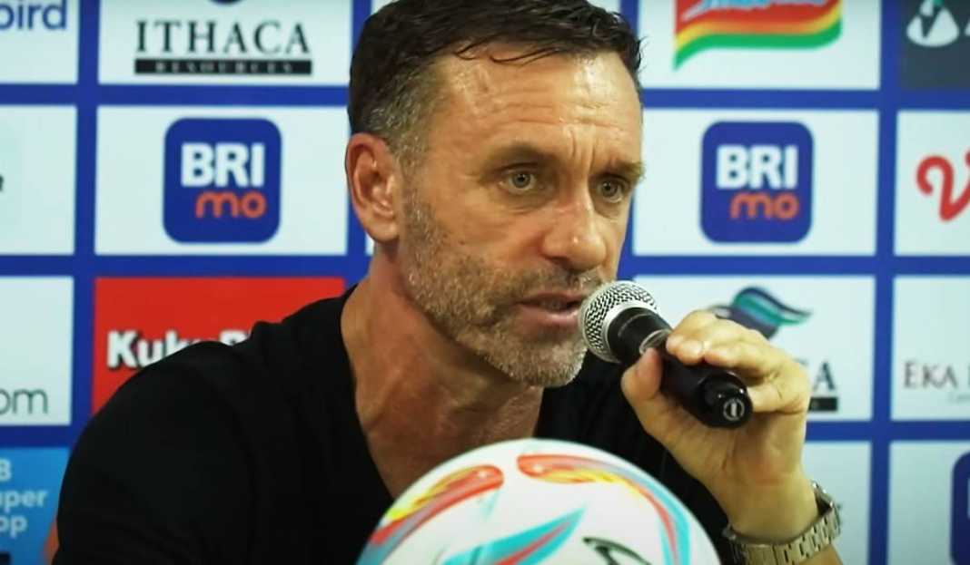 Konferensi Pers Thomas Doll Usai Lawan Arema FC Lawan Dewa United, Thomas Doll Ajukan Permintaan Khusus ke Pemain Persija Jakarta