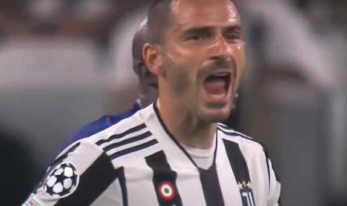 Leonardo Bonucci dalam sebuah laga Juventus