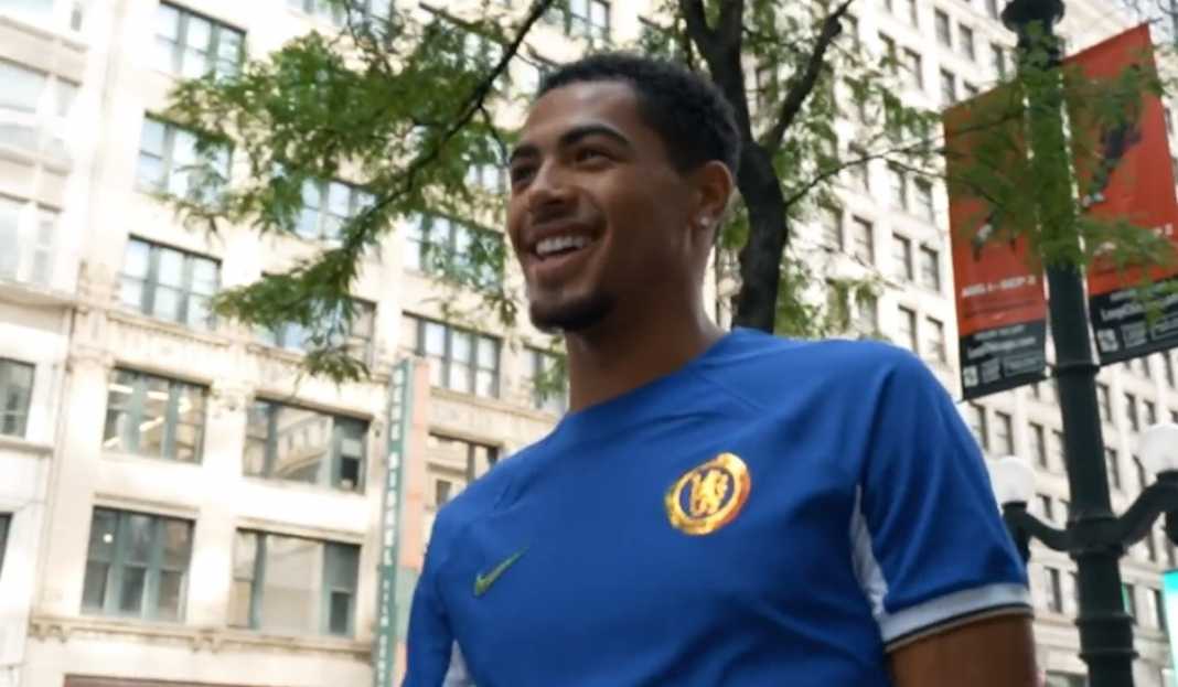Levi Colwill tanda tangani kontrak baru Levi Colwill Ungkap Pengaruh Mauricio Pochettino Untuk Kontrak Barunya di Chelsea