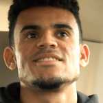 Luis Diaz Bicara Tentang Persaingan Lini Depan Liverpool dan Motivasi Kuat di Musim Ini