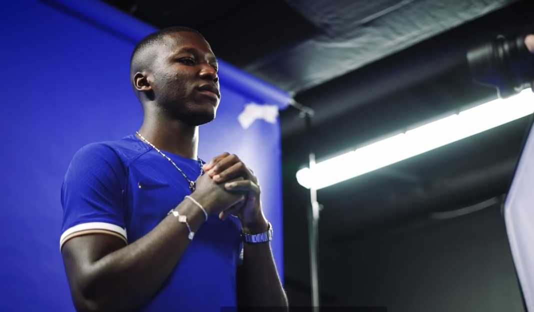 Moises Caicedo jadi pemain termahal Premier League 10 Rekor Pembelian Termahal Premier League Sepanjang Masa, Dua Teratas dari Chelsea!