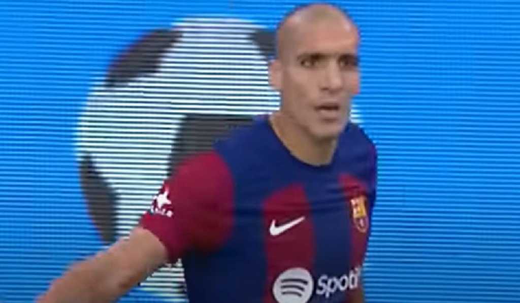 Kesan Frenkie de Jong Duet dengan Oriol Romeu di Barcelona