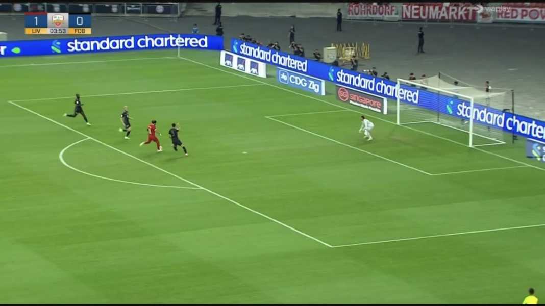 Peluang yang dibuang Mo Salah di depan gawang Bayern Munchen Penyakit Lama Liverpool Kambuh, Unggul 2 Gol Lalu Disamakan oleh Bayern Munchen