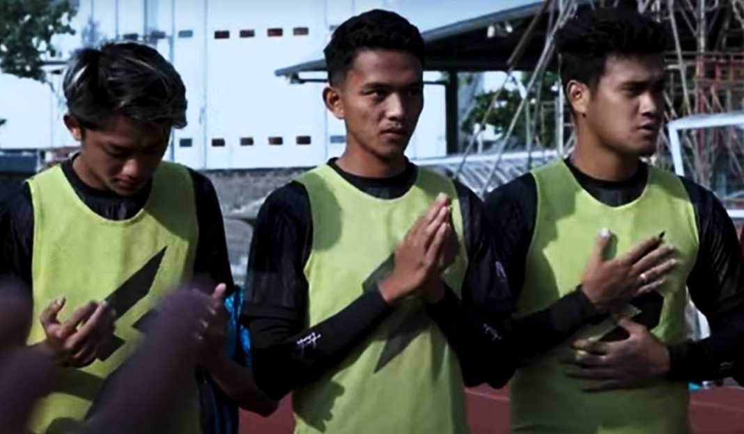 Pemain Arema FC Persiapan Latihan Jelang Kontra Persis Belum Menang, Arema FC Isyaratkan Rekrut Pelatih Asing