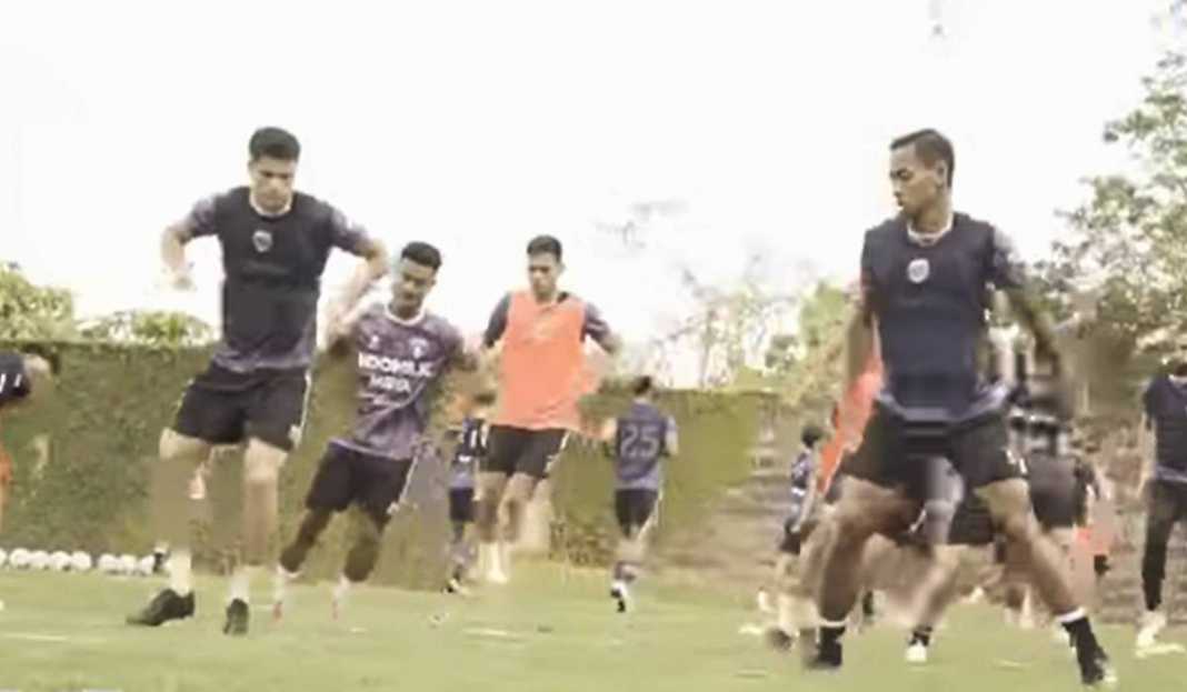 Pemain Persita Sedang Latihan Prediksi Persita Tangerang vs Bhayangkara FC di Liga 1
