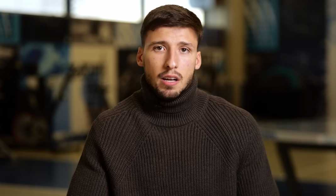 Ruben Dias puji kapabilitas Bernardo Silva Ruben Dias Sebut Bernardo Silva Sebagai Pemain Paling Berbakat Karena Serbabisa