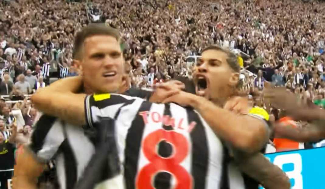 Selebrasi Gol Pemain Newcastle Kontra Aston Villa Awas, Pep Guardiola Mulai Jagokan Newcastle United Penantang Gelar Liga Inggris