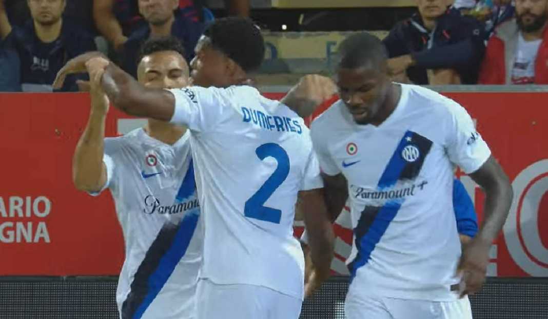 Selebrasi Pemain Inter Milan vs Cagliari Kalahkan Cagliari, Inter Milan Catatkan Tim Pertama dengan Pertahanan Terbaik