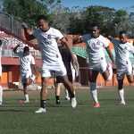 Skuad Madura United dalam Sebuah Sesi Latihan