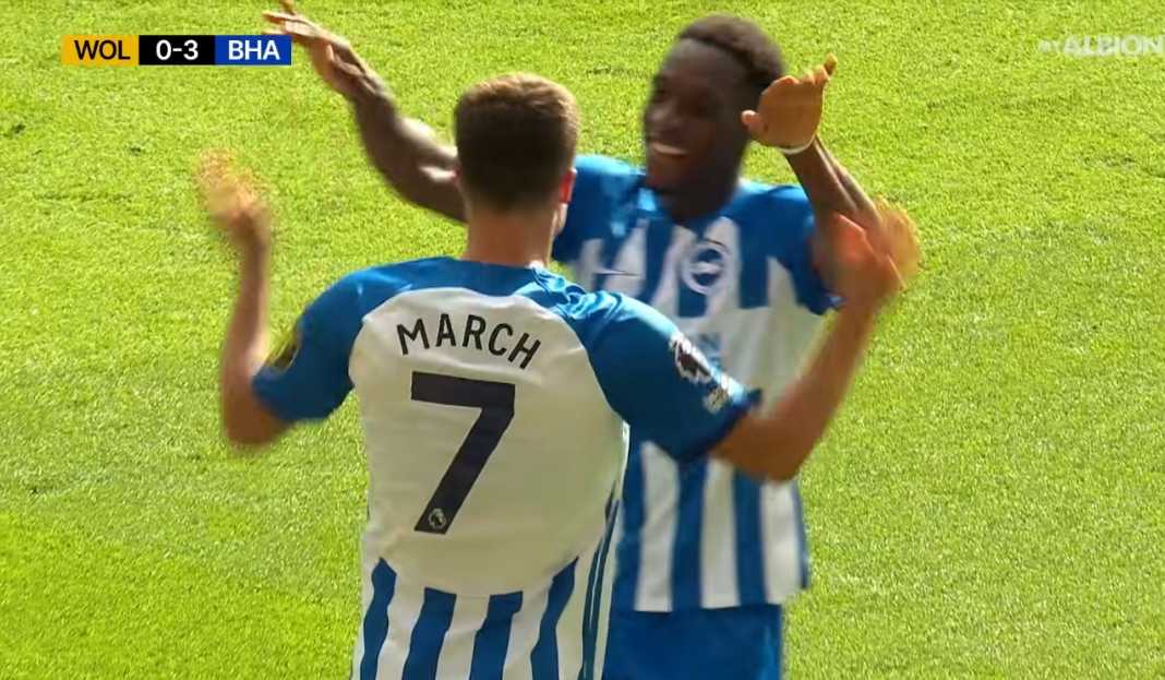 Solly March rayakan gol bersama Danny Welbeck Prediksi Liga Inggris : Brighton Tak Pernah Kalah di 12 Pertemuan Kontra The Hammers