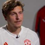 Victor Lindelof Tak Sabar Main Bareng Rasmus Hojlund, Bertekad Menangi Banyak Trofi