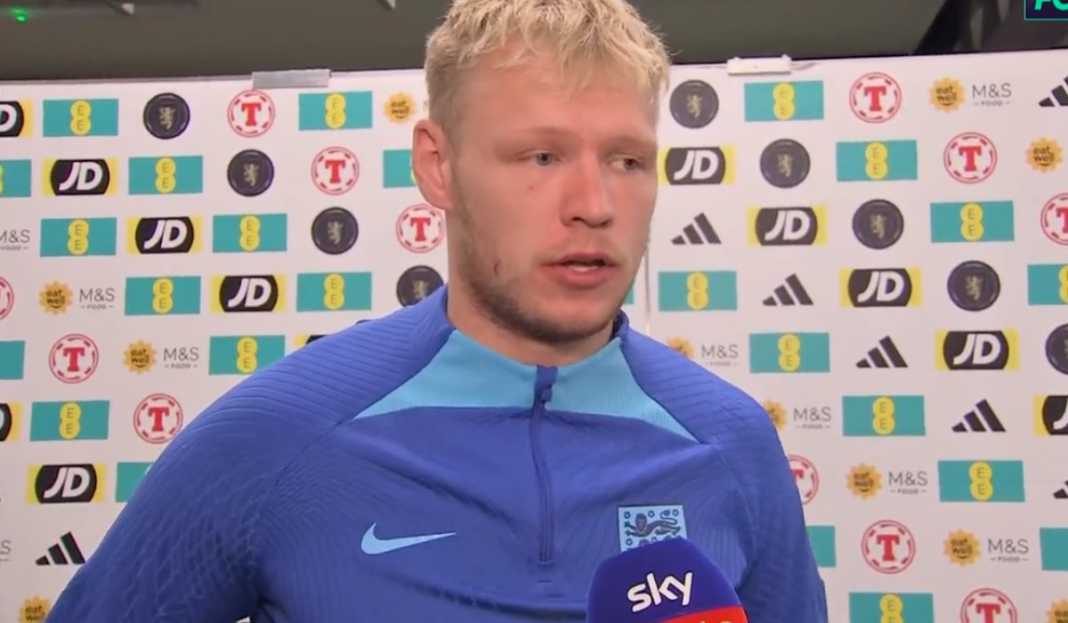 Aaron Ramsdale bela Harry Maguire Gawangnya Dijebol Harry Maguire, Aaron Ramsdale : Dia Bek Terbaik Timnas Inggris!