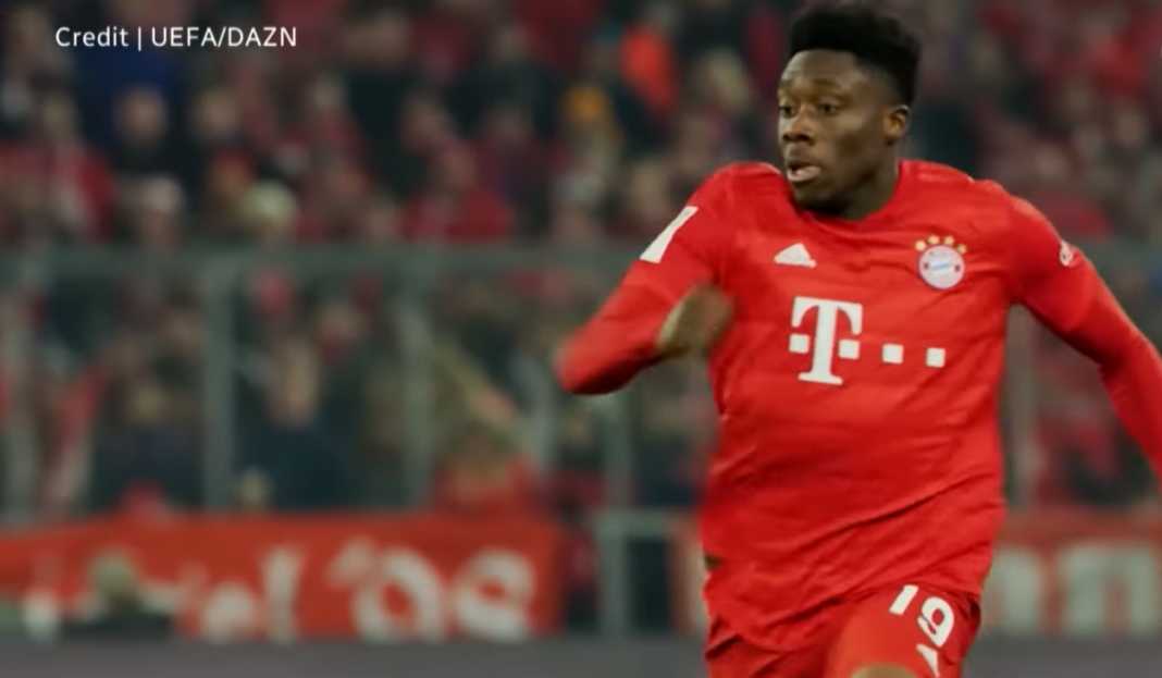 Alphonso Davies saat bermain untuk Bayern Munchen Real Madrid Dapat Dorongan Transfer, Bek Secepat Kilat Ini Tolak Kontrak Baru di Bayern