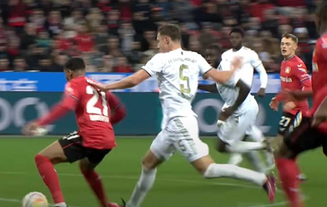 Bayern Munchen dan Bayer Leverkusen Saat Bertemu Tahun Lalu Bayern Munchen dan Bayer Leverkusen Saat Bertemu Tahun Lalu