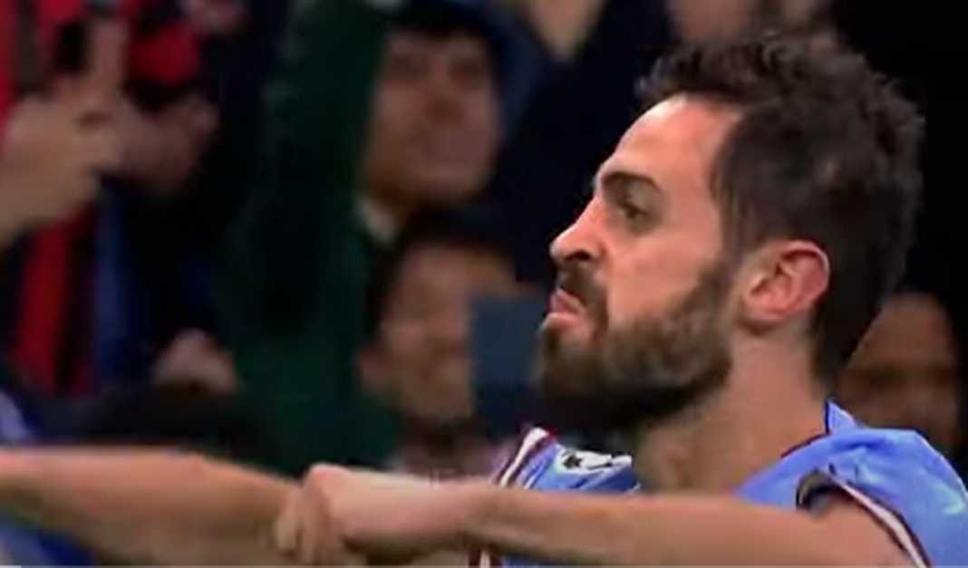 Bernardo Silva dalam aksinya bersama Manchester City Bernardo Silva Cedera