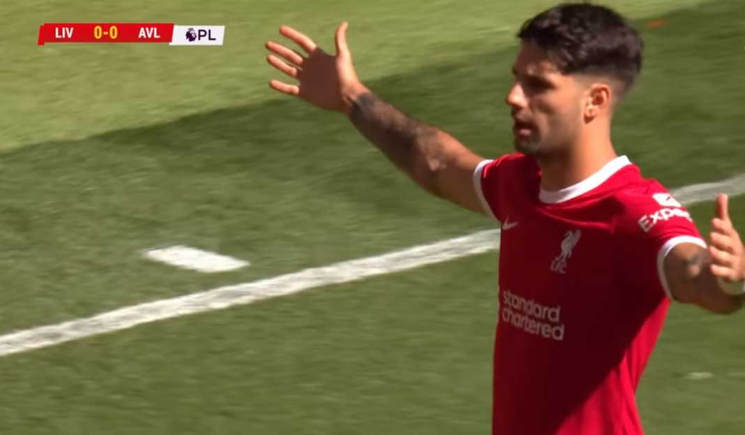 Dominik Szoboszlai rayakan gol ke gawang Villa Prediksi Liga Inggris : Liverpool Tak Terkalahkan di 15 Laga Jelang Tandang ke Molineux