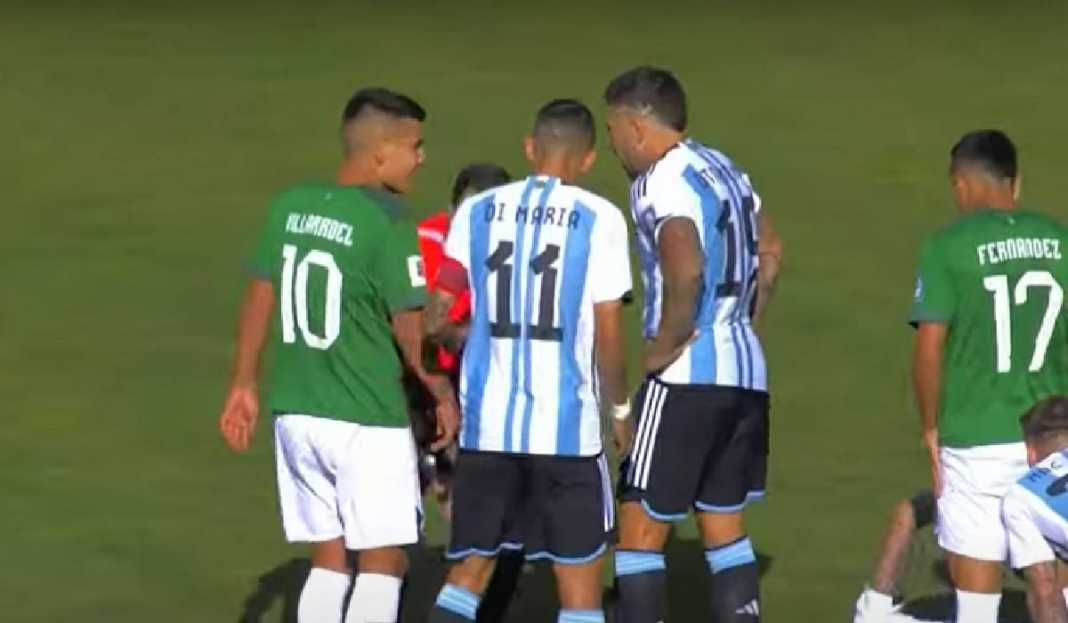 Duel Pemain Bolivia vs timnas Argentina Timnas Argentina Hajar Bolivia, Angel di Maria 2 Assist