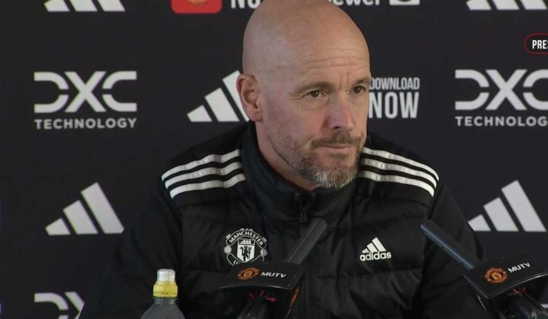 Erik ten Hag dalam konferensi pers Manchester United Tentang Keputusan Menangani Skuad Manchester United: Analisis Manajer Erik ten Hag