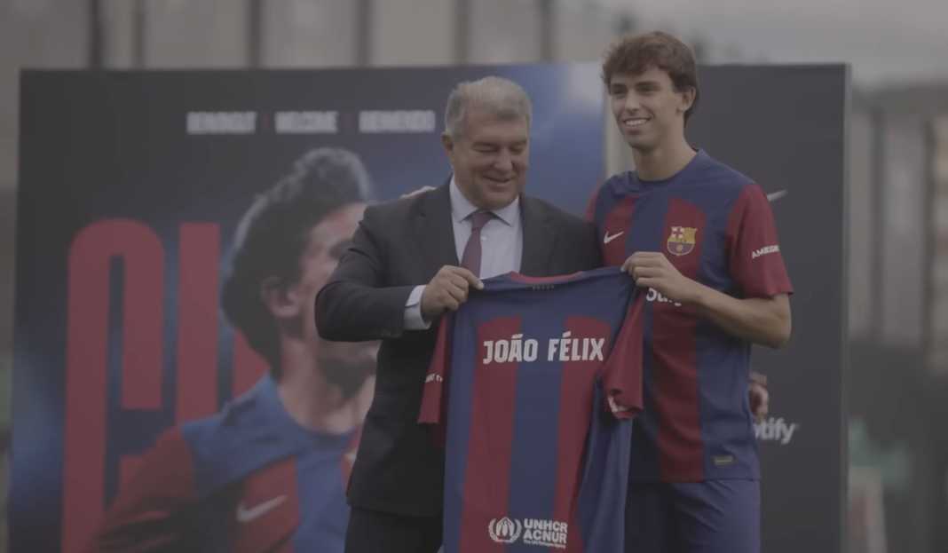 Joao Felix saat diperkenalkan sebagai pemain baru Barcelona Barcelona Keren, Cuma Modal 60 Milyar, Tapi Dapat Felix, Cancelo, Gundogan, Inigo, Romeu