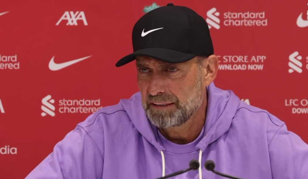 Jurgen Klopp di konferensi pers Liverpool Jurgen Klopp: Konsistensi Kunci Keberhasilan Liverpool dalam Kemenangan atas The Hammers