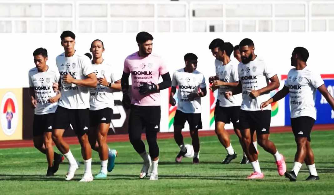 Latihan Pemain Bali United Jelang Hadapi PSIS Bali United Belum Stabil, Stefano Cugurra Bakal Benahi 3 Hal